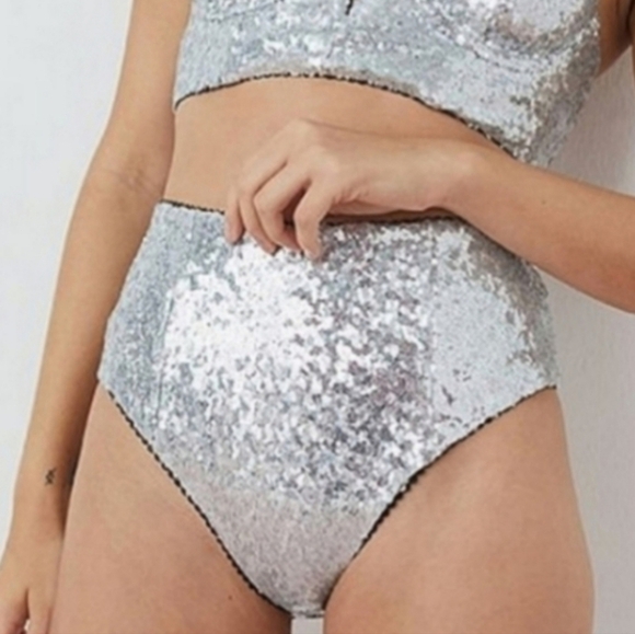 New!For‎ Love and Lemons Sequin Glimmer Panty - Picture 5 of 10